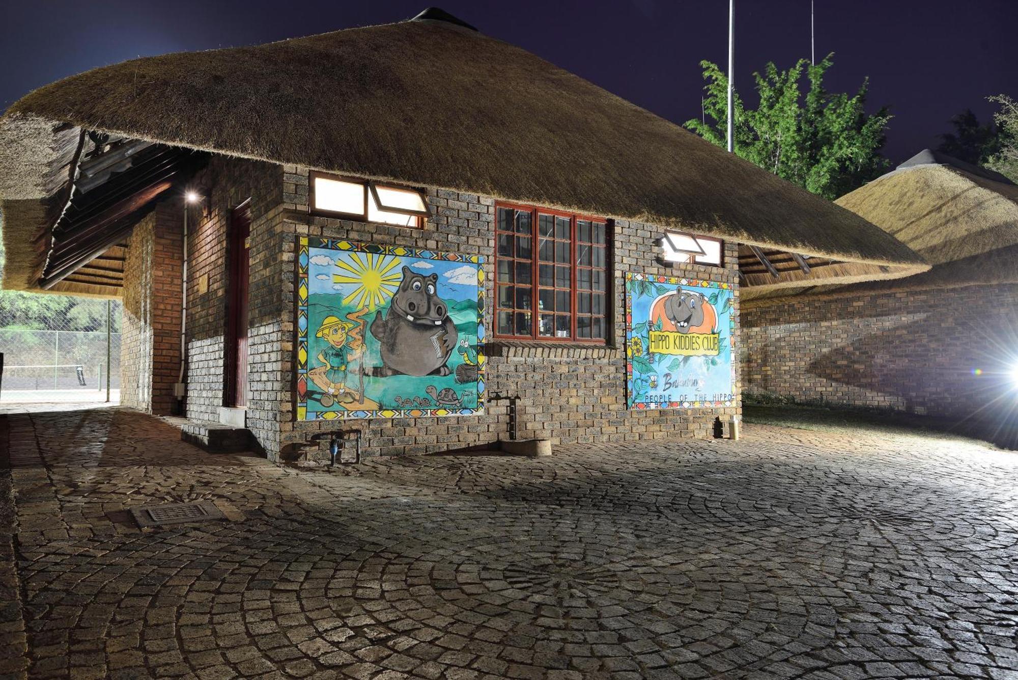 Bakubung Bush Lodge Ледиг Экстерьер фото