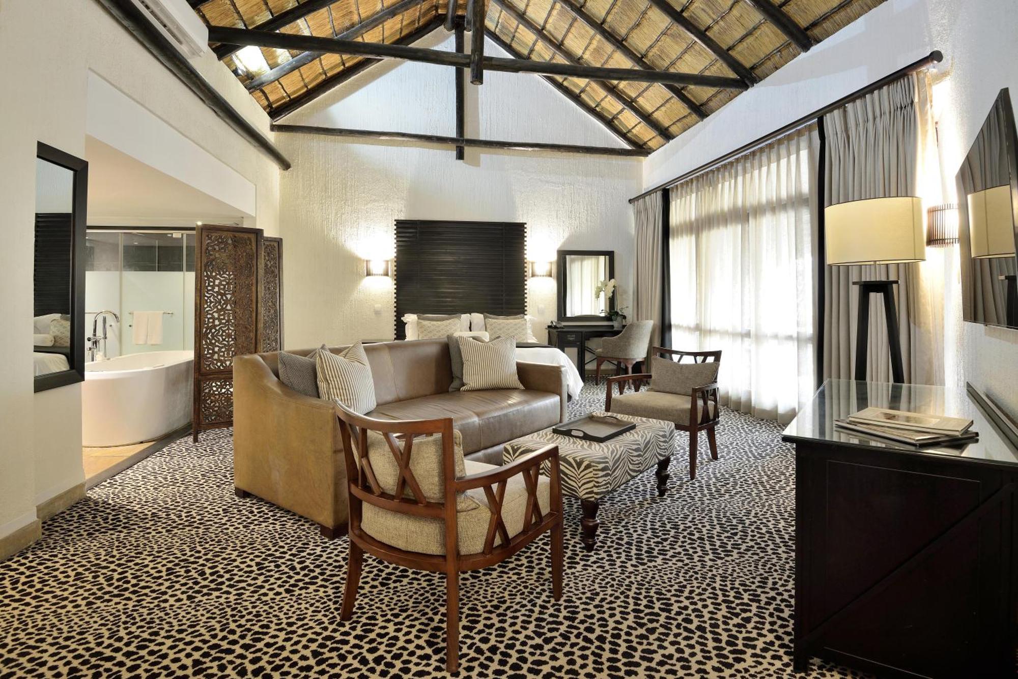 Bakubung Bush Lodge Ледиг Экстерьер фото