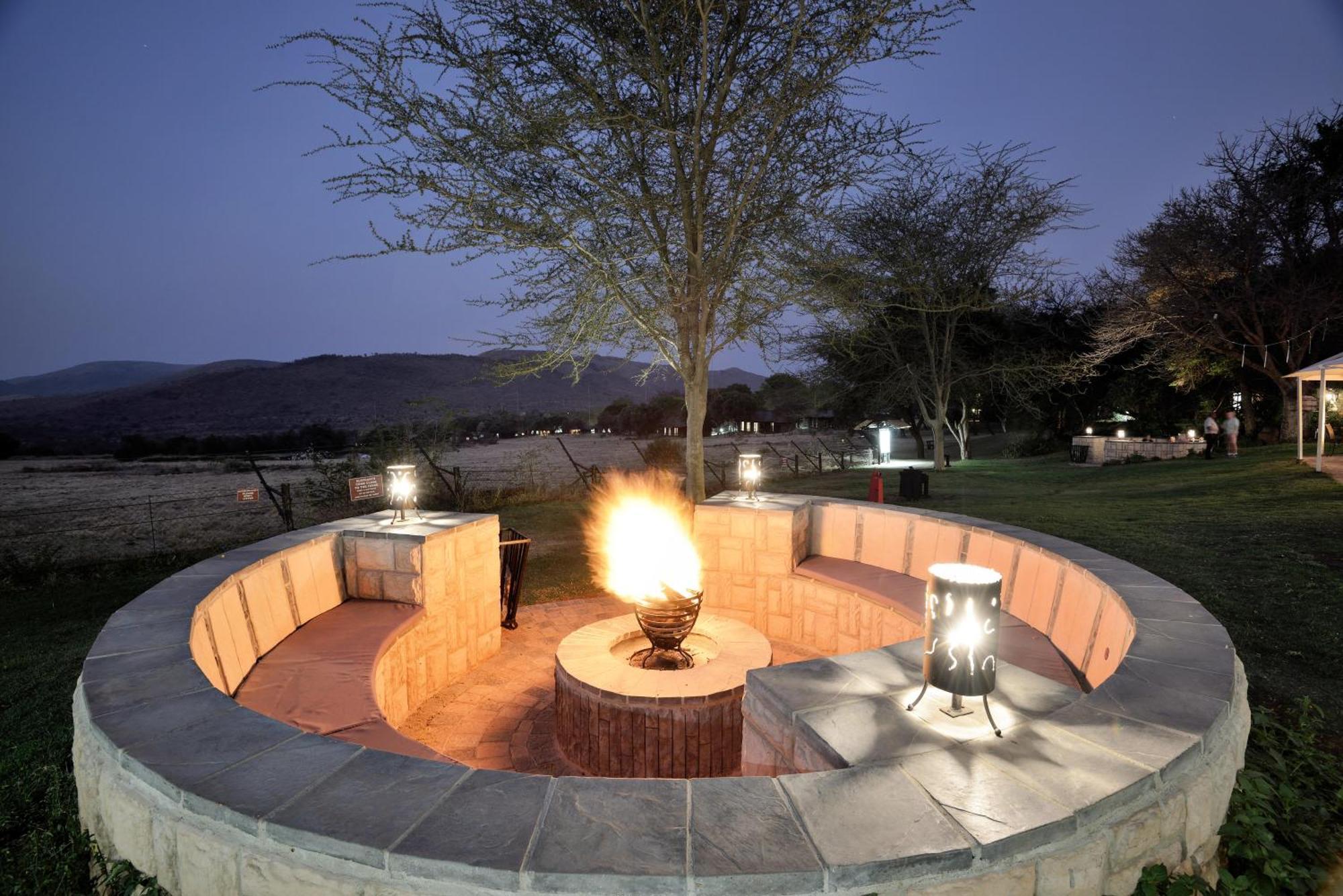 Bakubung Bush Lodge Ледиг Экстерьер фото