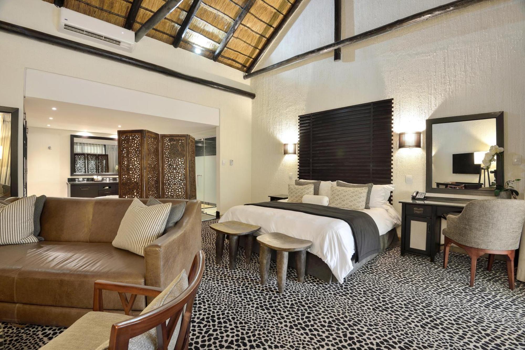 Bakubung Bush Lodge Ледиг Экстерьер фото
