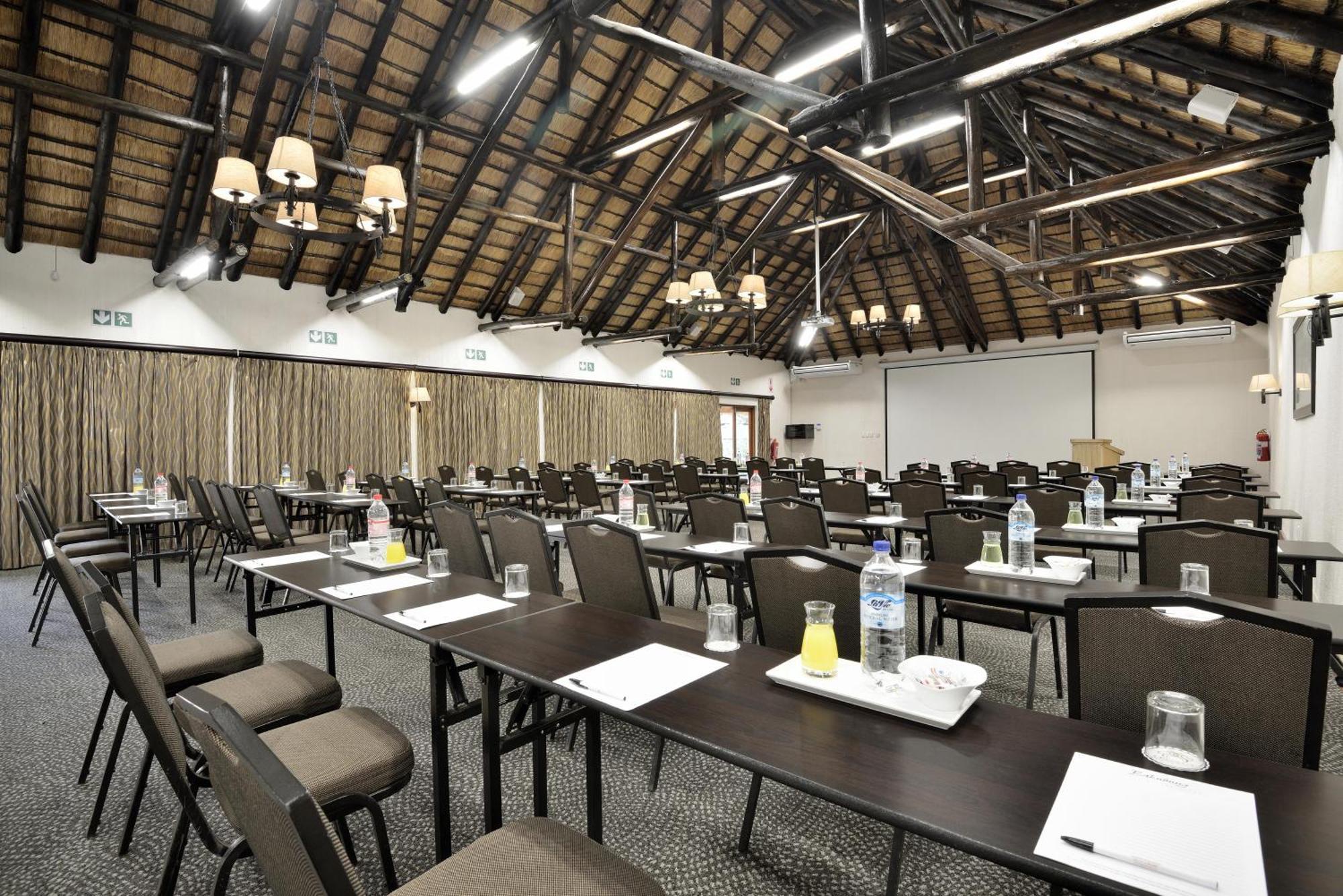Bakubung Bush Lodge Ледиг Экстерьер фото