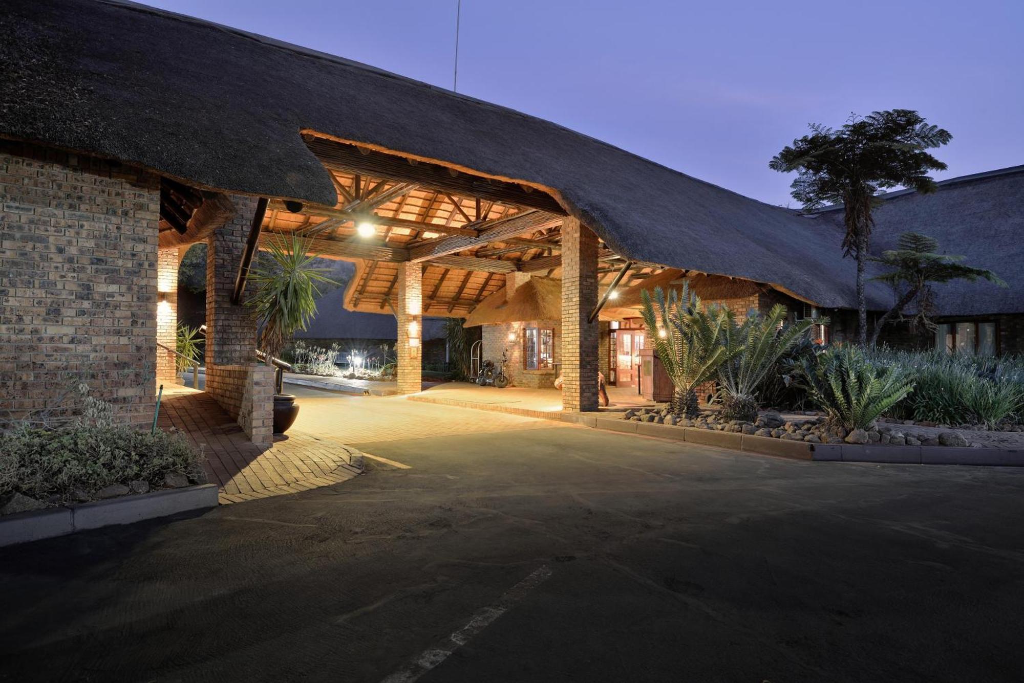 Bakubung Bush Lodge Ледиг Экстерьер фото