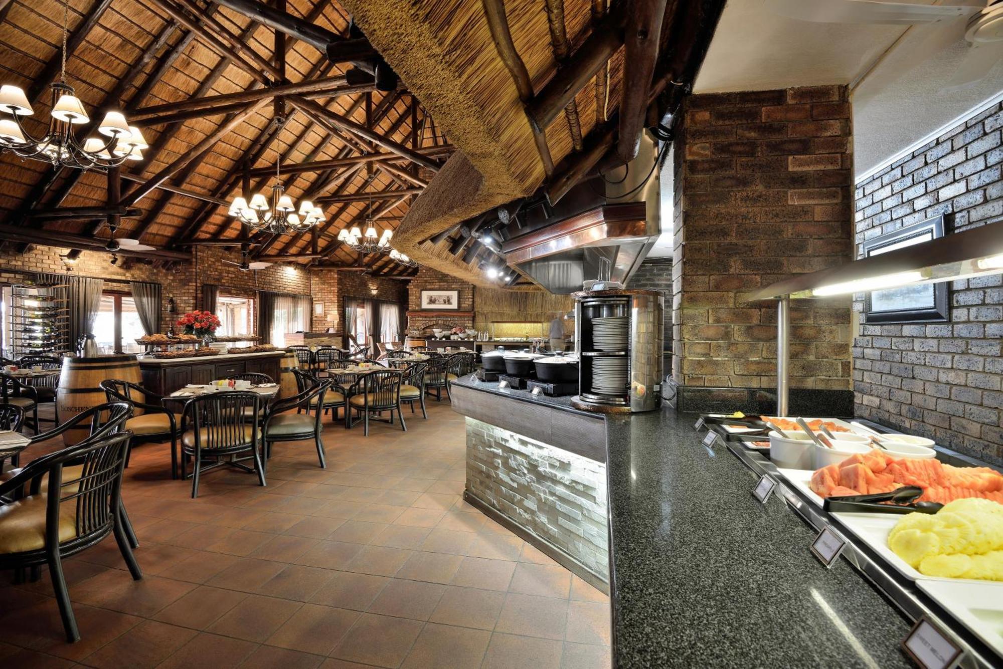 Bakubung Bush Lodge Ледиг Экстерьер фото